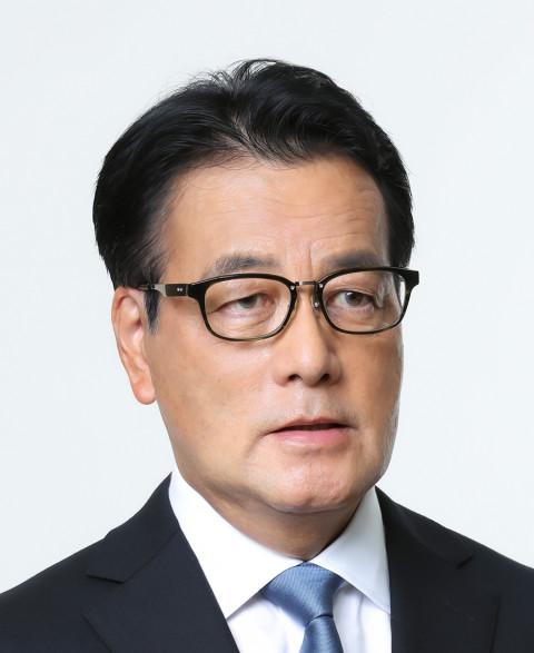 岡田克也 顔写真