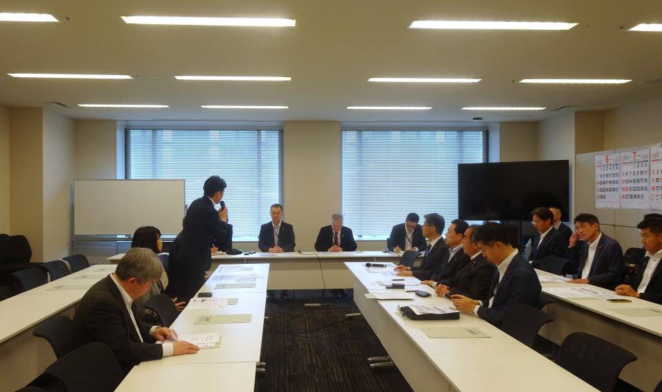 全建総連との意見交換の様子