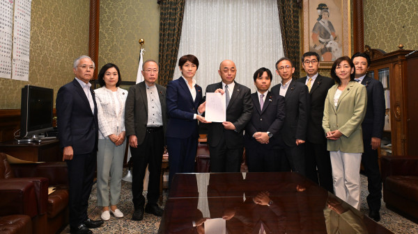 再審法改正案を衆院に提出