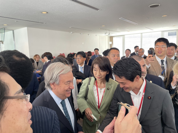 小川代表、グテーレス国連事務総長と懇談