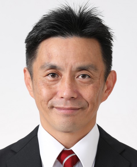 篠田知宏 顔写真