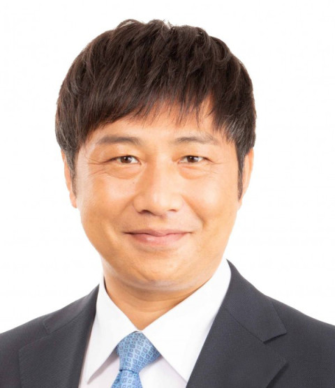 小池篤史 顔写真