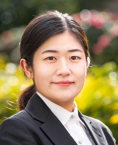 河野有里子 顔写真