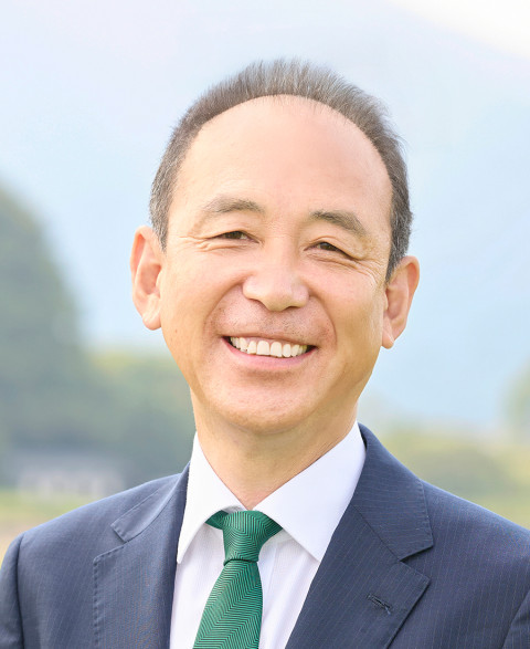 辻󠄀英之 顔写真