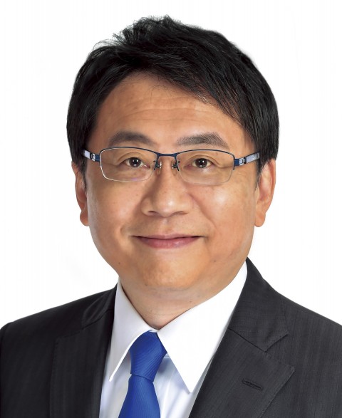 山花郁夫 顔写真