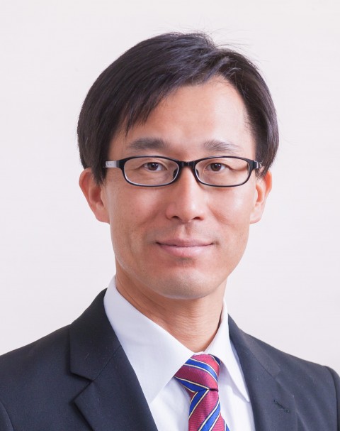 小山展弘 顔写真